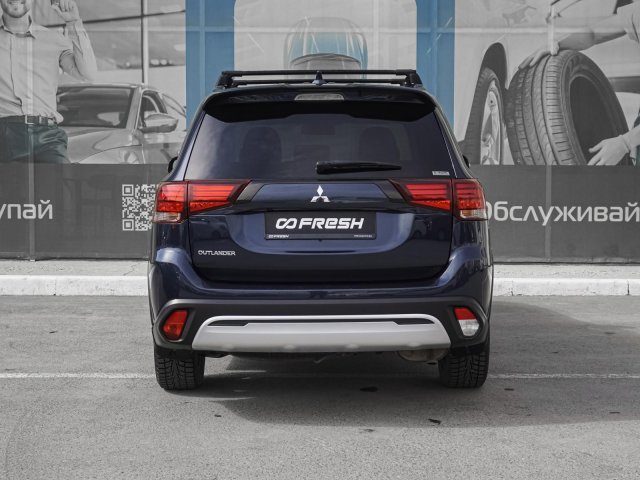 Mitsubishi Outlander 2022