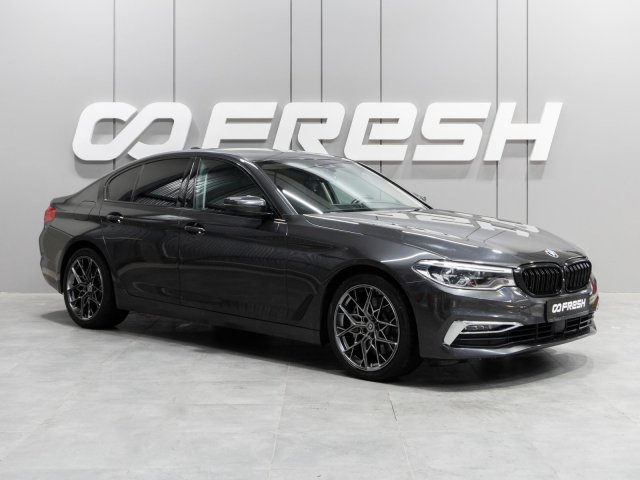 BMW 5 серии 2019