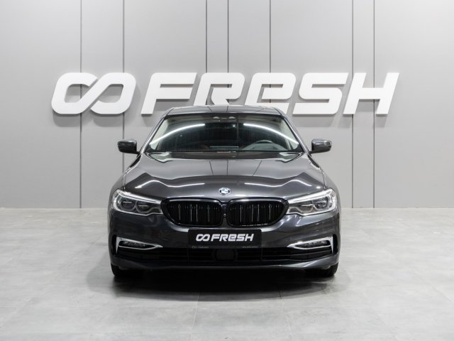 BMW 5 серии 2019