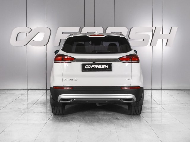 Geely Atlas Pro 2021