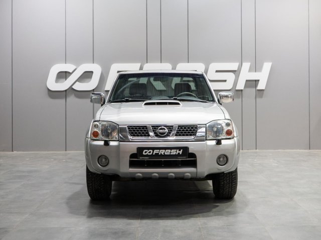 Nissan NP300 2014