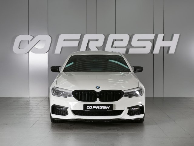 BMW 5 серии 2019