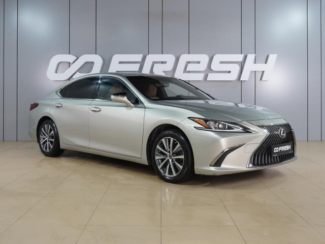 Lexus ES 2019