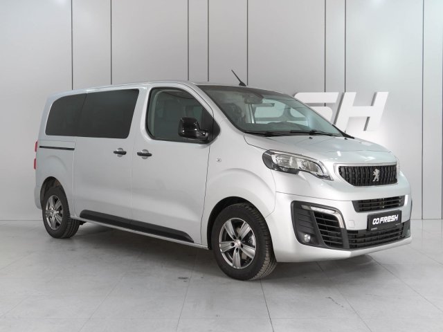 Peugeot Traveller 2018
