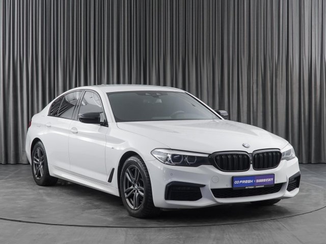 BMW 5 серии 2019
