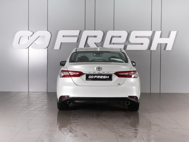 Toyota Camry 2018