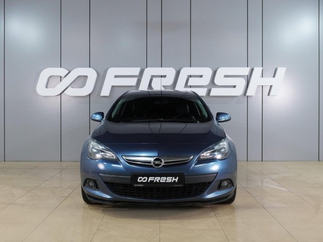 Opel Astra 2012
