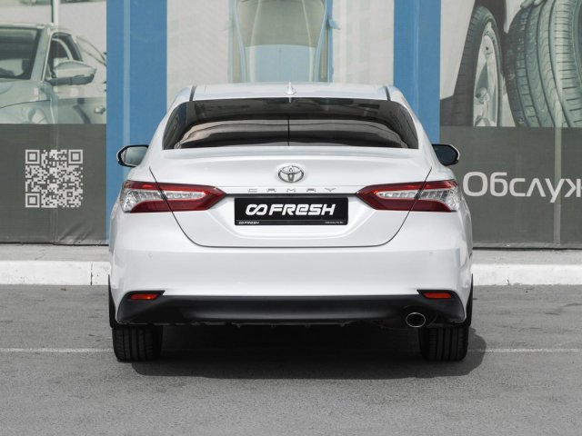Toyota Camry 2018