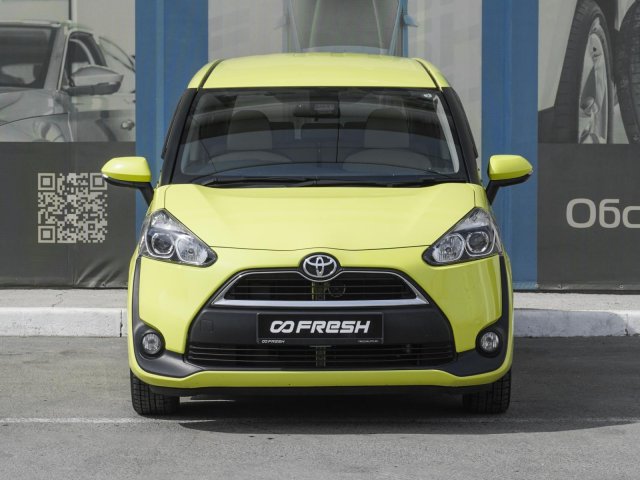 Toyota Sienta 2016