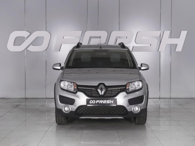 Renault Sandero 2015