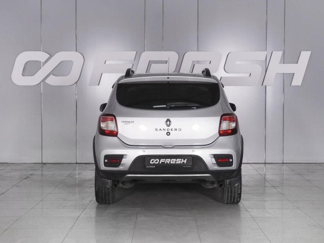 Renault Sandero 2015