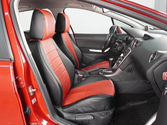 Peugeot 308 2011