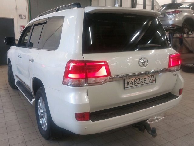 Toyota Land Cruiser 2016