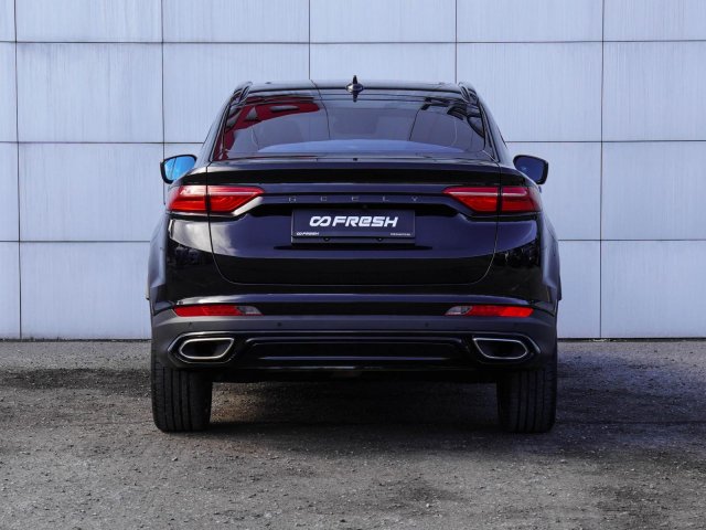Geely Tugella 2022