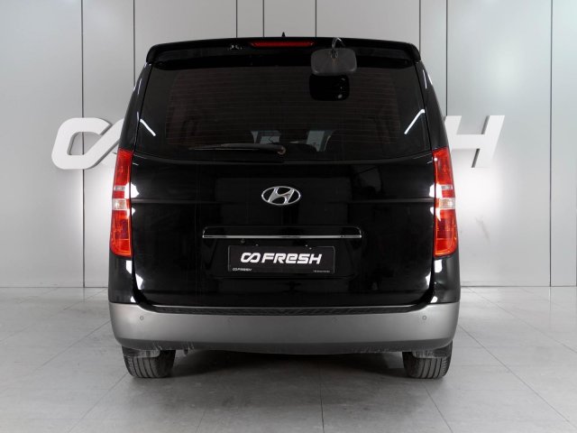 Hyundai Grand Starex 2014