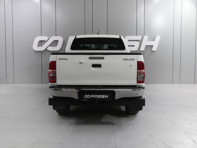 Toyota Hilux 2015