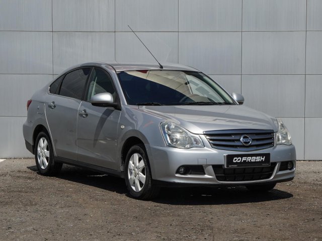 Nissan Almera 2015