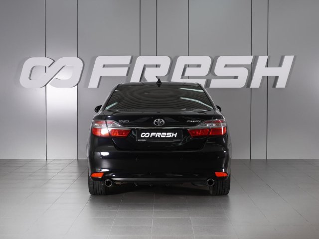 Toyota Camry 2014