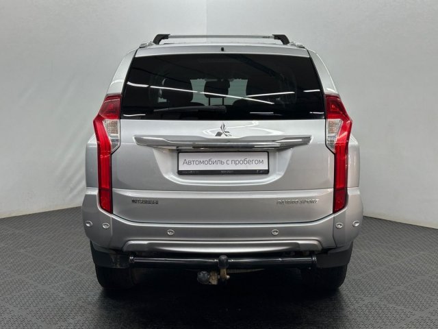 Mitsubishi Pajero Sport 2019