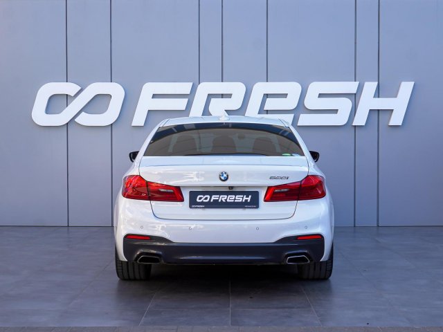 BMW 5 серии 2017