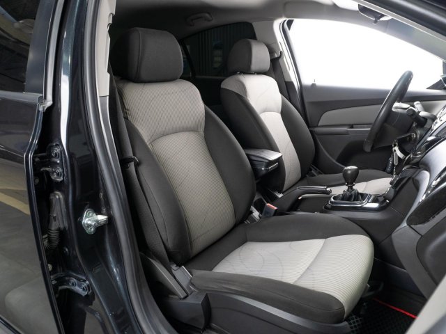 Chevrolet Cruze 2013