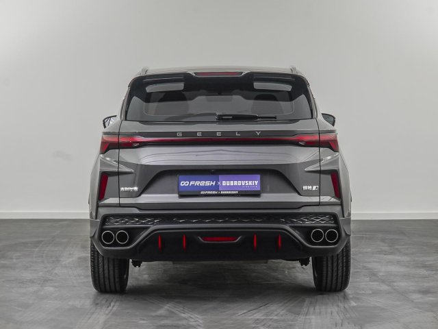 Geely Coolray 2023