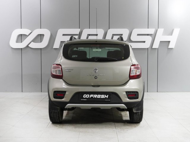 Renault Sandero 2015