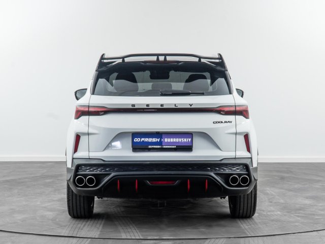 Geely Coolray 2023