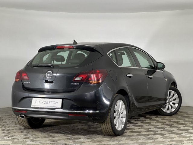 Opel Astra 2013
