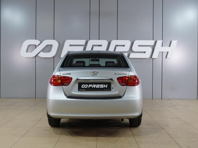 Hyundai Elantra 2010
