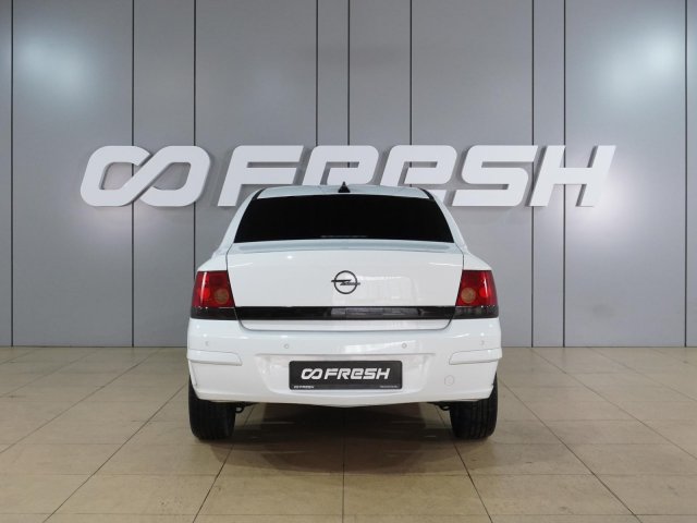 Opel Astra 2013