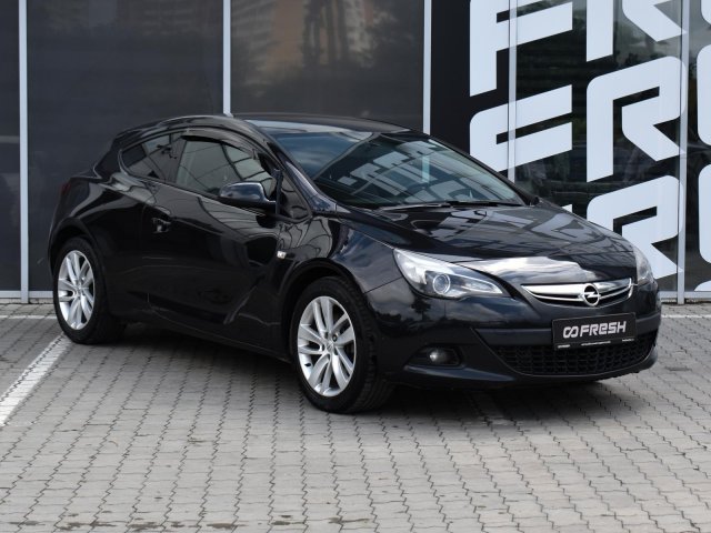 Opel Astra 2012