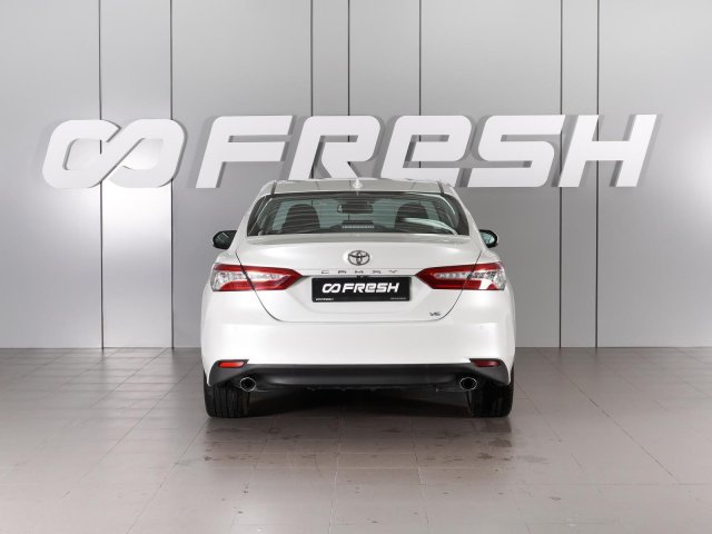 Toyota Camry 2018