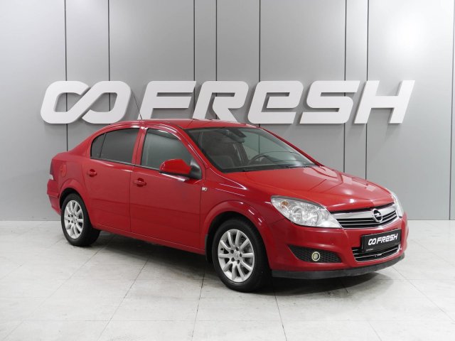 Opel Astra 2010