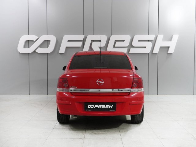 Opel Astra 2010