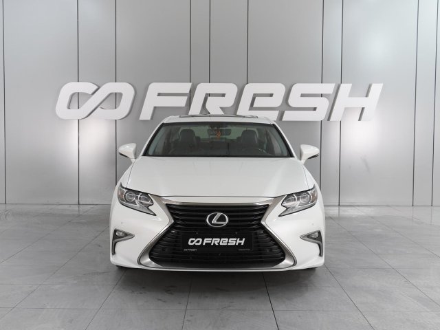 Lexus ES 2015