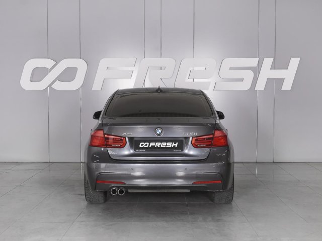 BMW 3 серии 2018