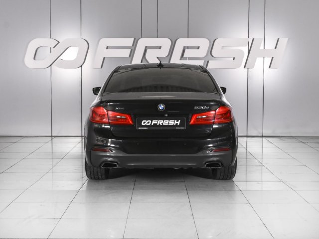 BMW 5 серии 2019