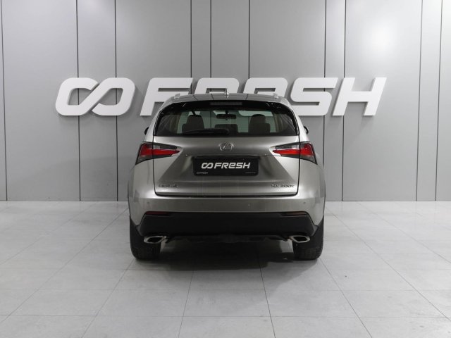 Lexus NX 2016