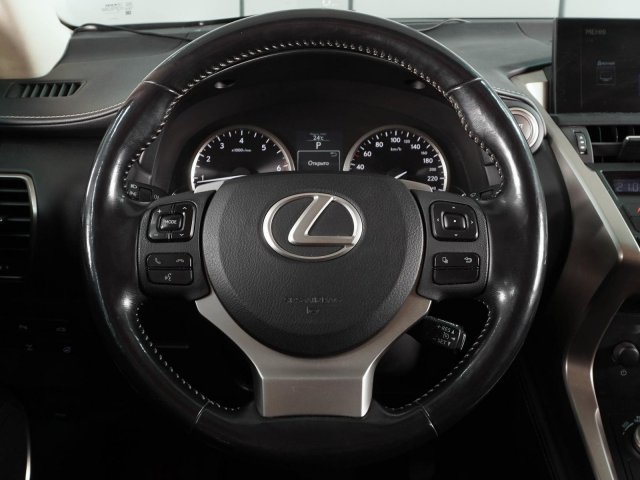 Lexus NX 2016