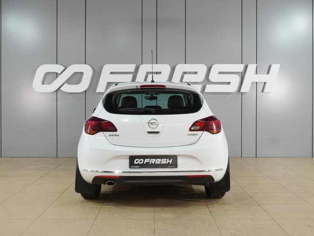 Opel Astra 2014