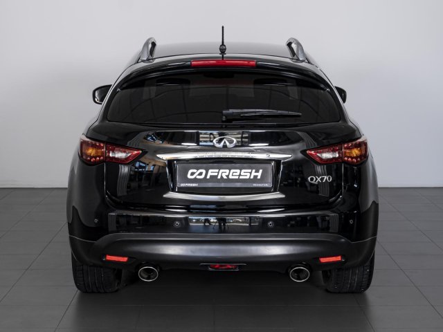 Infiniti QX70 2013