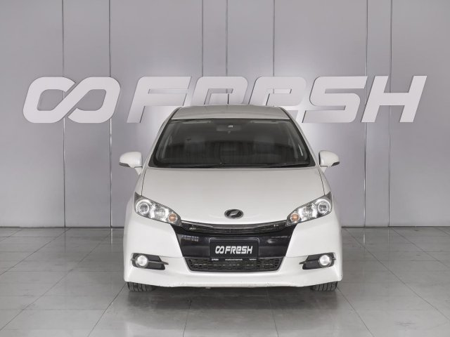 Toyota Wish 2013