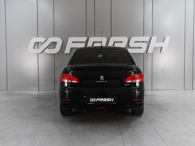 Peugeot 408 2012