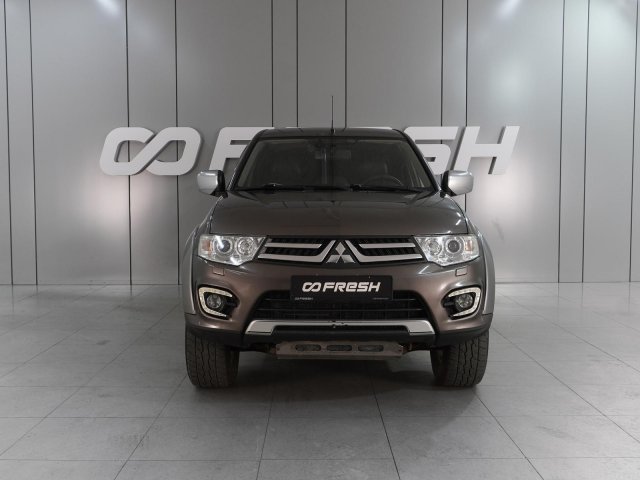 Mitsubishi L200 2014