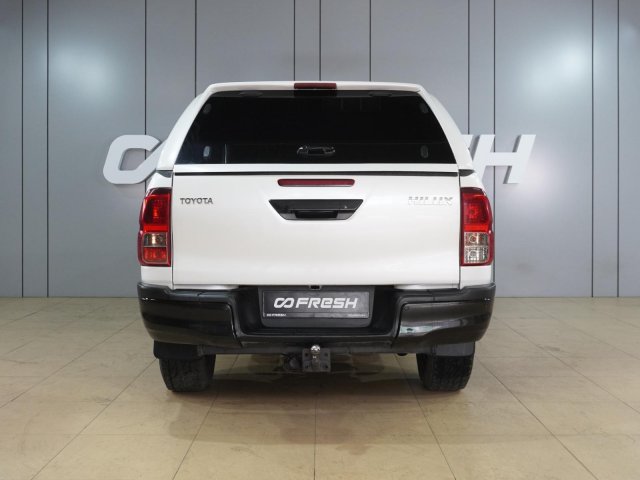 Toyota Hilux 2015