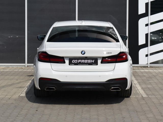 BMW 5 серии 2020