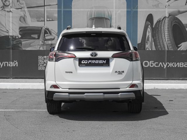 Toyota RAV4 2017