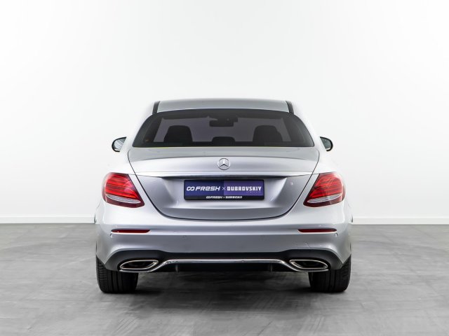 Mercedes-Benz E-Класс 2017