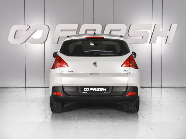 Peugeot 3008 2011
